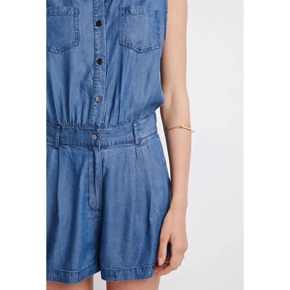 ✨Denim Utility Romper✨ - Picture 2 of 3